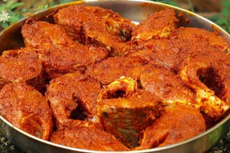 ഈ ഒരൊറ്റ ചേരുവ മതി മീനിന്റെ രുചി ഇരട്ടിയാകും! മീനിന്റെ യഥാർത്ഥ രുചി കൂട്ടുന്നത് ഈ മസാലയാണ്! ഇനി ആരും മീൻ രുചിയില്ലാ എന്ന് പറയില്ല!! | Easy Meen Perattu Recipe